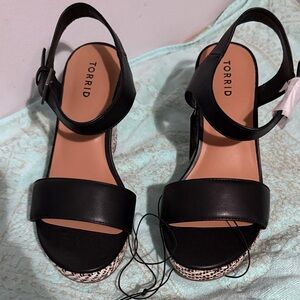 Torrid Black Platform Sandals